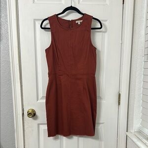 Elegant Sleeveless Brown Dress